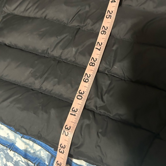 Here ‘s a Lands End vest 3 quarters length size 2xl - Picture 6 of 9